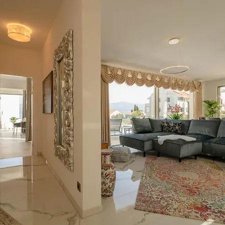 فيلة Oasis Mit Meerblick سوبيتار