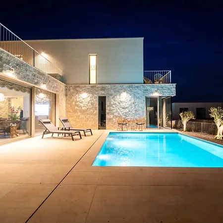 فيلة Oasis Mit Meerblick سوبيتار